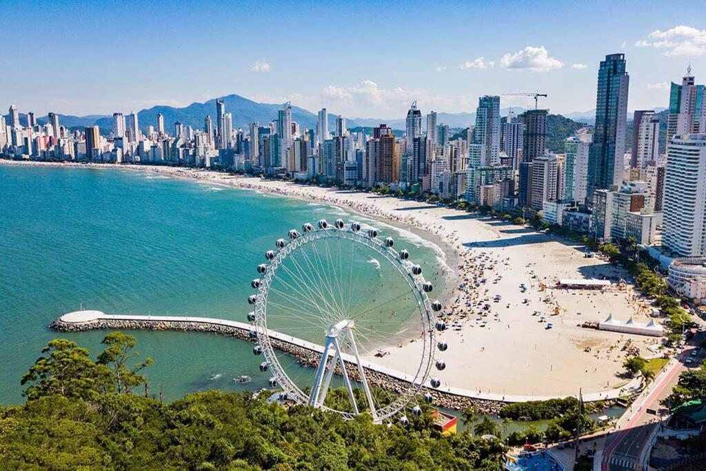 Apto A 100M Da Praia Central Balneário Camboriú Εξωτερικό φωτογραφία